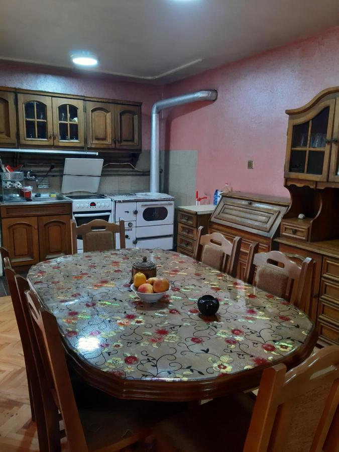 Vila Mir Pirot Exterior foto